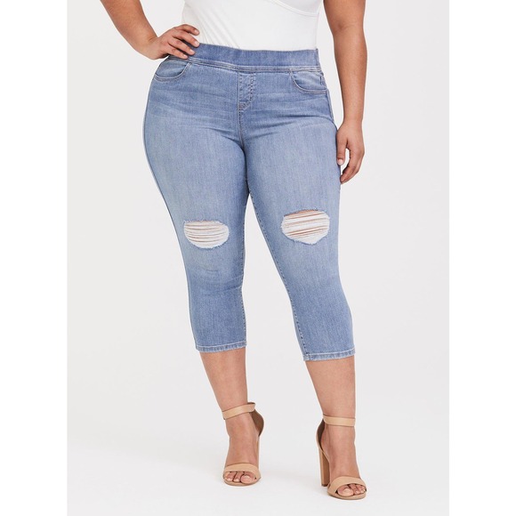 Torrid Lean Jean Skinny Super Stretch Denim Pull On Mid-Rise Jean Plus Size: 2R - Picture 1 of 9